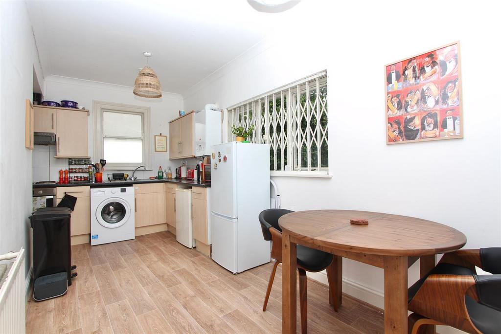 Amhurst Road, N16
