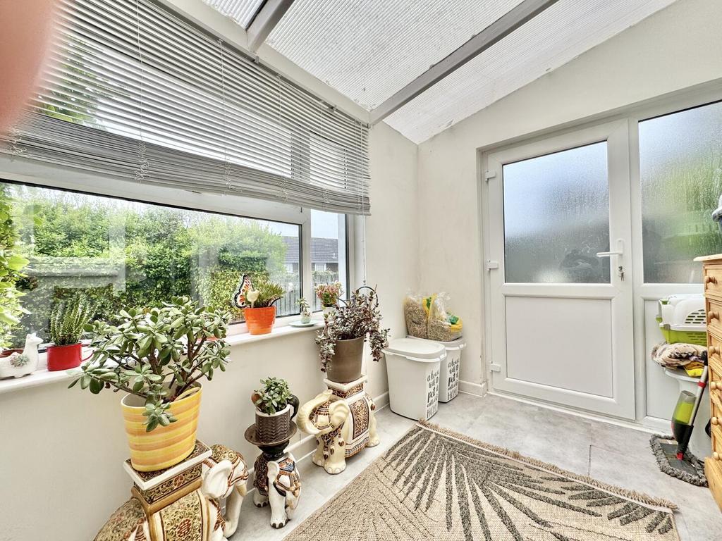 Sun Room / Extension