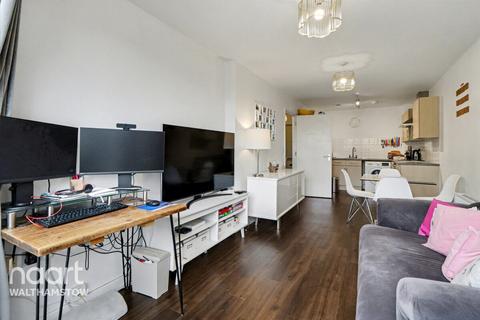 1 bedroom apartment for sale, Hillyfield, Walthamstow