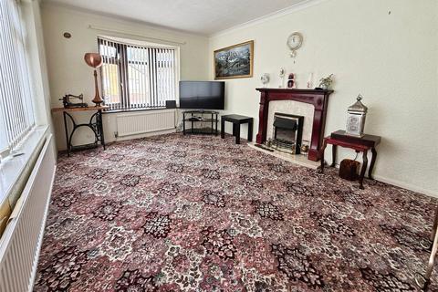 undefined, Coopers Holt Close, Lincoln LN6