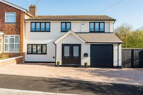 undefined, Colesdale, Cuffley