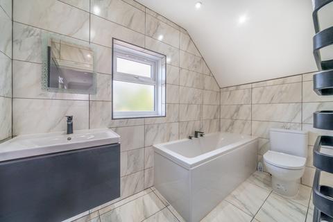 undefined, Woodyates Road, London, SE12