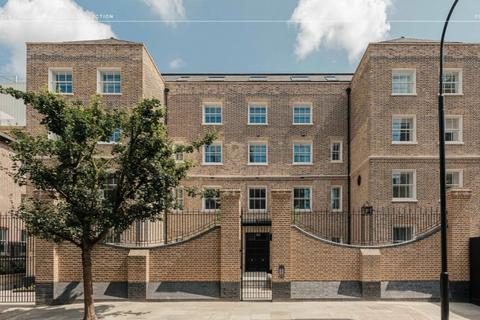 undefined, Cleveland Street, London W1T