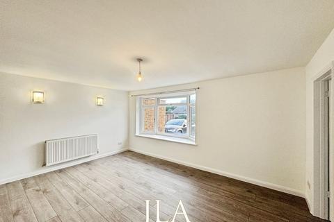 3 bedroom detached house to rent, Wigston LE18
