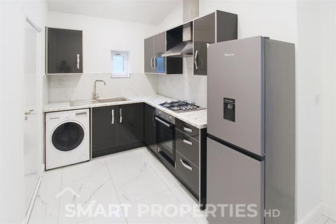 undefined, Thornton Lodge Road, Huddersfield HD1