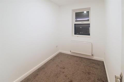 undefined, Thornton Lodge Road, Huddersfield HD1