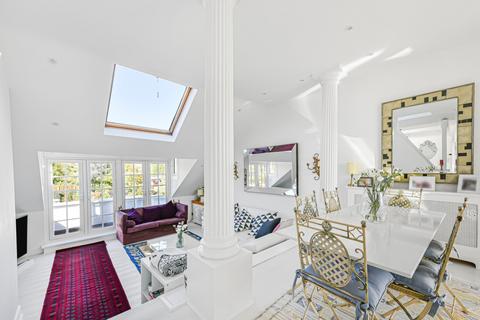 3 bedroom flat to rent, Thurlow Road, Hampstead, London