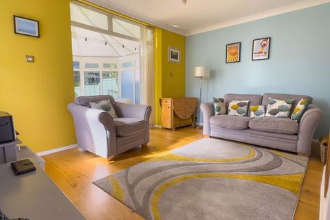 2 bedroom semi-detached house for sale, Felpham Village Centre