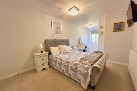 undefined, 34 De Clare Lodge, Westgate, Cowbridge, Vale of Glamorgan, CF71 7FR