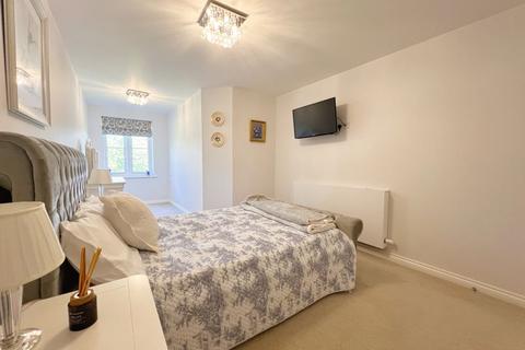 undefined, 34 De Clare Lodge, Westgate, Cowbridge, Vale of Glamorgan, CF71 7FR