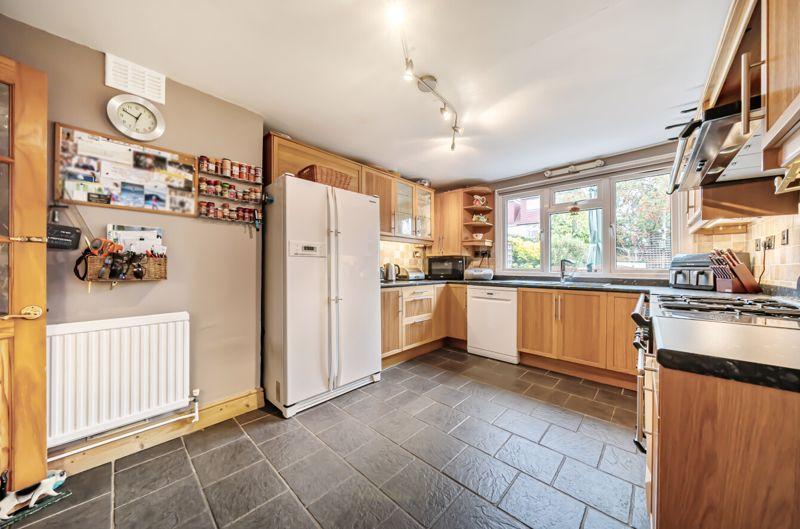 Kitchen shot 2