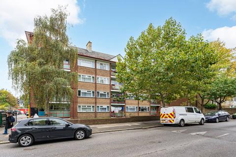 1 bedroom flat for sale, Wickham Road, Brockley, London, SE4