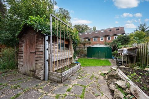 6 bedroom terraced house for sale, Westdown Road, Catford, London, SE6