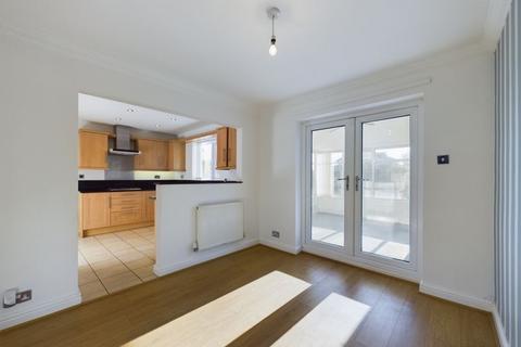 undefined, Fern Court, Hessle