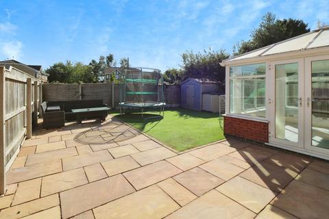 Fern Court, Hessle