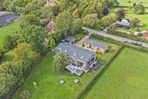 6 bedroom detached house for sale, Pluckley Road, Smarden