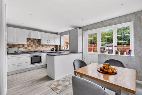 3 bedroom terraced house for sale, Marlborough Close, Hersham