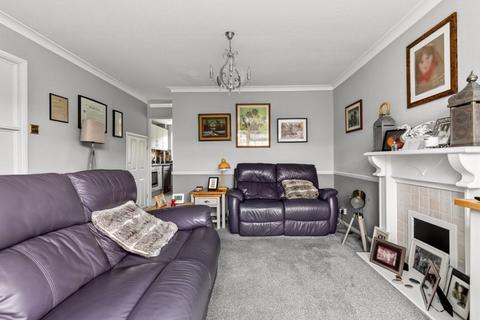 3 bedroom terraced house for sale, Marlborough Close, Hersham