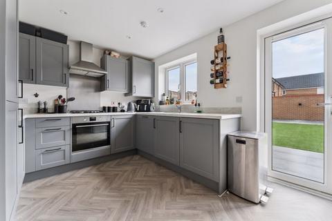 4 bedroom semi-detached house for sale, Vickers Way, Wantage OX12