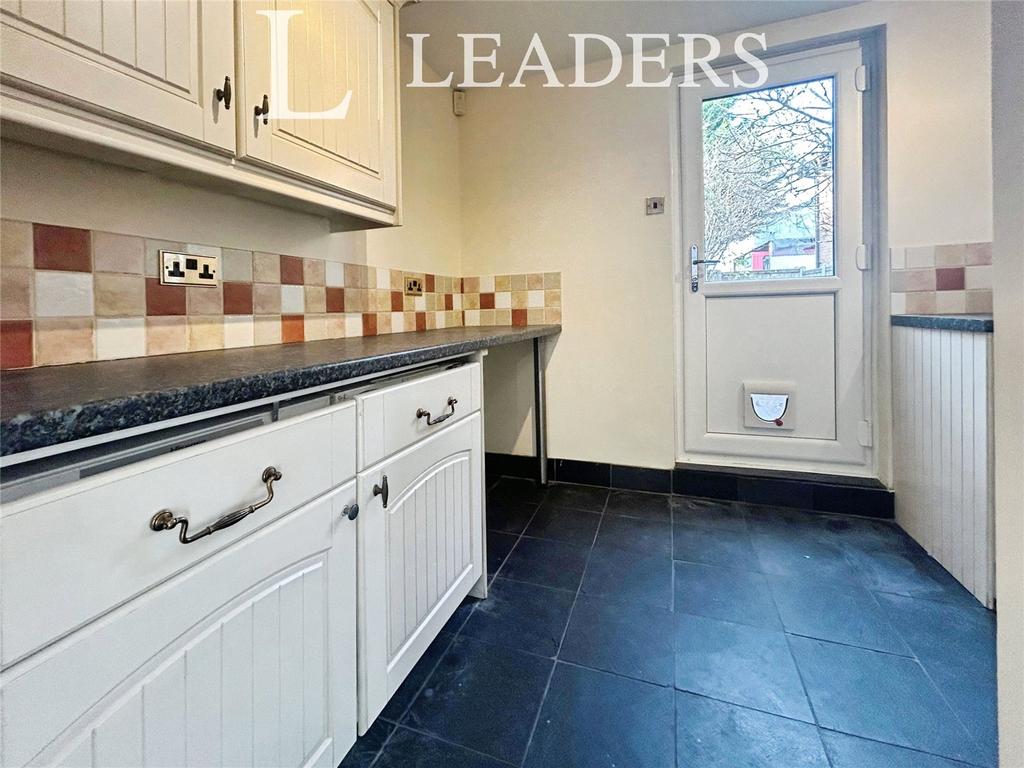 Kitchen 2