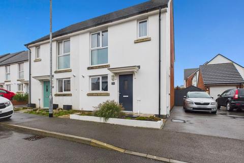 30 Sparrow Close, Hayle, TR27 5GA