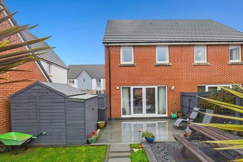 30 Sparrow Close, Hayle, TR27 5GA