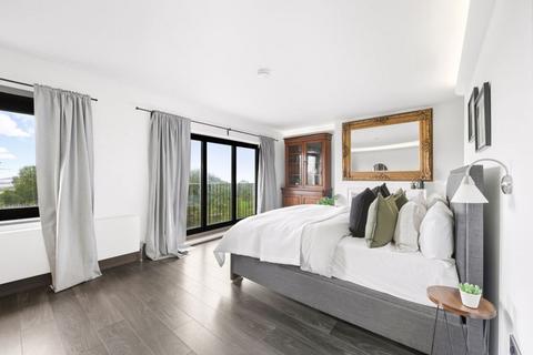 4 bedroom penthouse for sale, Clarence Parade, Southsea
