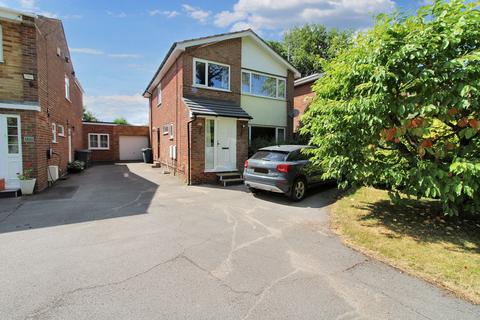 4 bedroom detached house for sale, Cedar Avenue, High Wycombe HP15