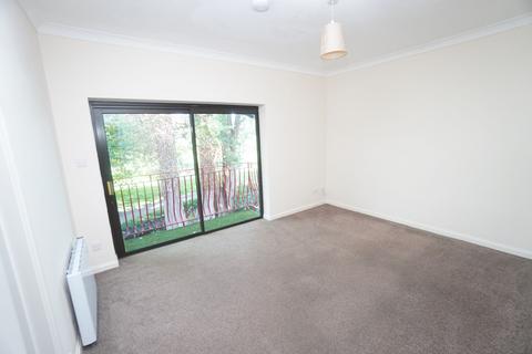 2 bedroom flat for sale, London Road, High Wycombe HP11