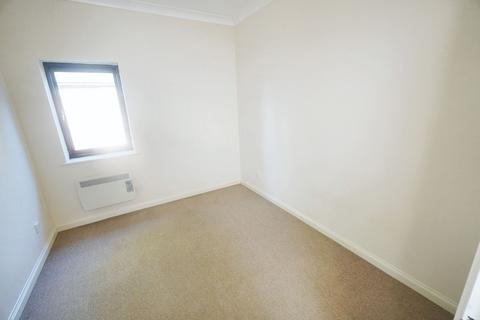 2 bedroom flat for sale, London Road, High Wycombe HP11