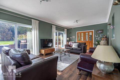 4 bedroom detached house for sale, Queens Park Avenue, Bournemouth, BH8 9LG