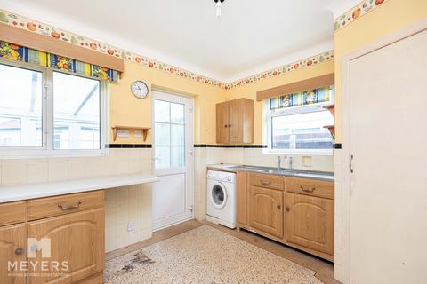 2 bedroom detached bungalow for sale, Tuckton Road, Bournemouth, BH6 3