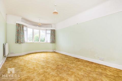 2 bedroom detached bungalow for sale, Tuckton Road, Bournemouth, BH6 3