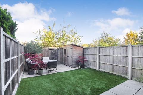 undefined, Parsonage Close, Bedford MK43