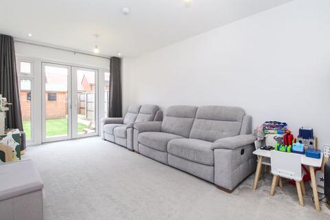 undefined, Mason Road, Shortstown MK42