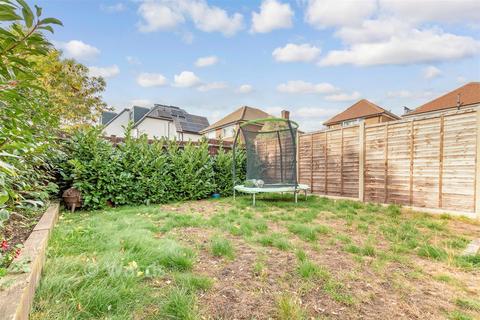 129 Raeburn Road, Sidcup, DA15 8RE