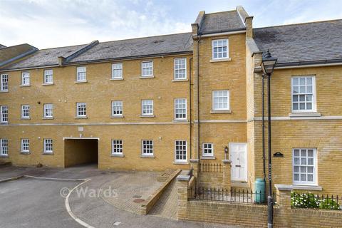 1 bedroom ground floor flat for sale, Coventry Gardens, Deal, Kent