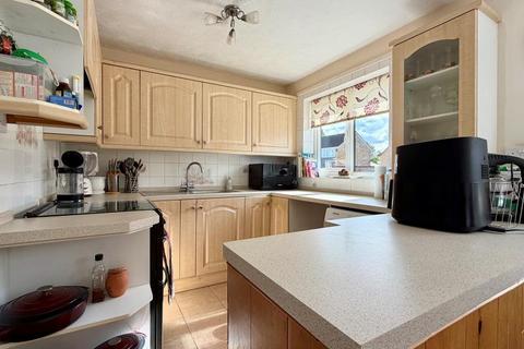 3 bedroom semi-detached house for sale, Guntons Close, Soham CB7