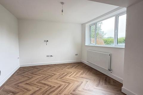 3 bedroom end of terrace house for sale, Downsview, Small Dole, Henfield, West Sussex, BN5 9YB
