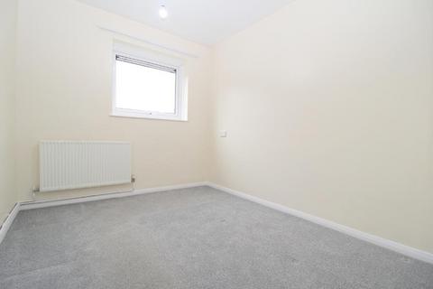undefined, Ross Close, Farley Hill, Luton, Bedfordshire, LU1 5RB