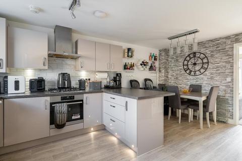 3 bedroom end of terrace house for sale, Glebe Farm, Milton Keynes MK17