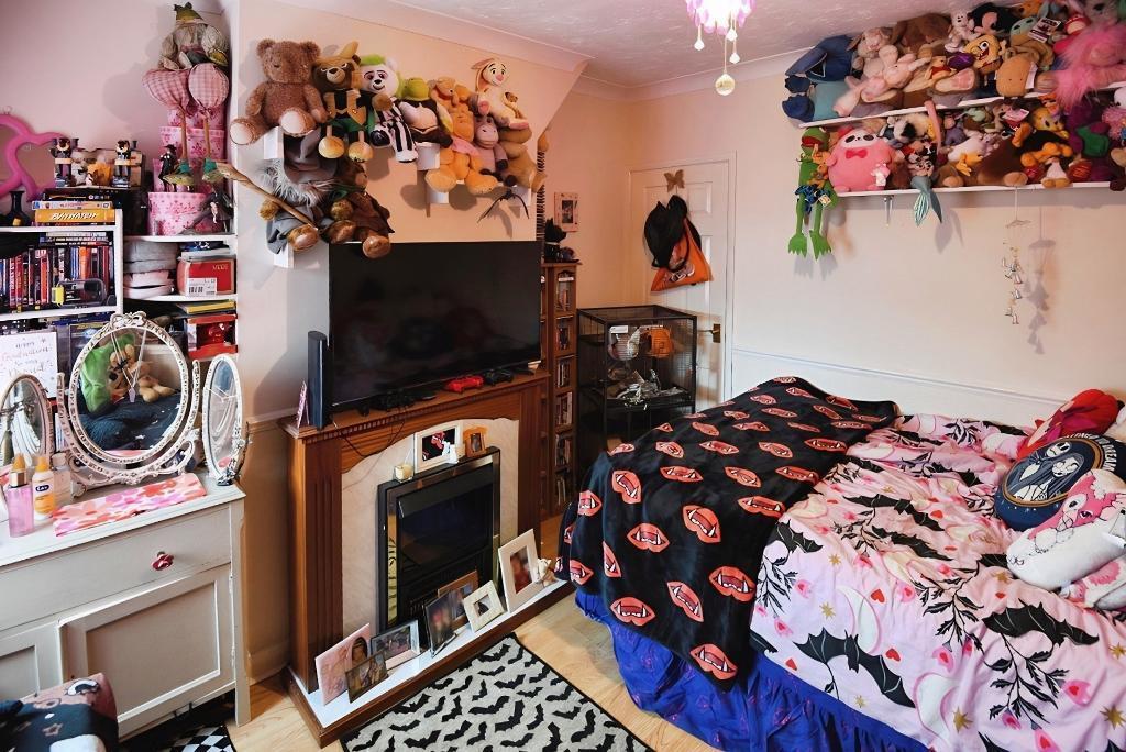 Photo 10