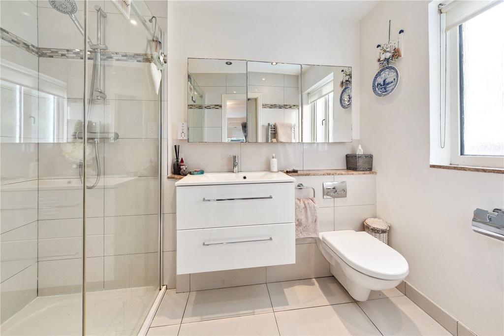 3 Cairn Hill