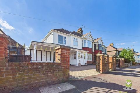 5 bedroom semi-detached house for sale, Fantastic Family Home - Extensive & Elaborate