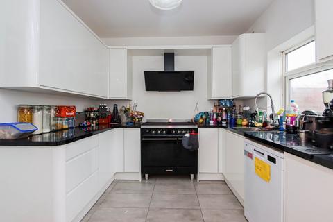 undefined, Glastonbury Road, Stretford, Manchester, M32