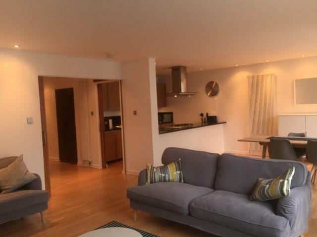 Living room 6