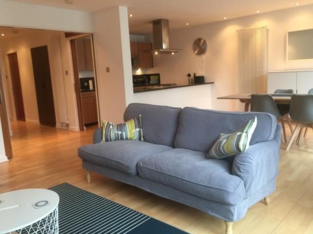 Living room 7