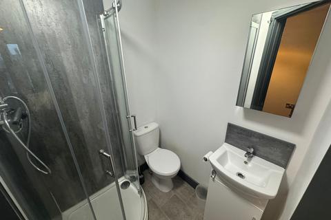undefined, HMO Room 4, Bainbridge Road