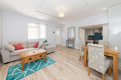 2 bedroom flat to rent, St Marys Butts, Reading, RG1