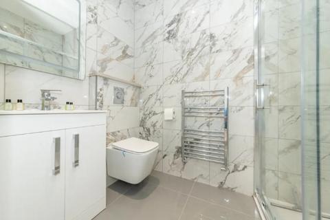 2 bedroom flat to rent, St Marys Butts, Reading, RG1
